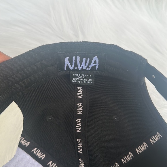 New Urban Classics Cap N.W.A. - Picture 6 of 6